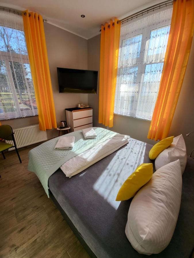 Willa Diament Kudowa-Zdrój Esterno foto