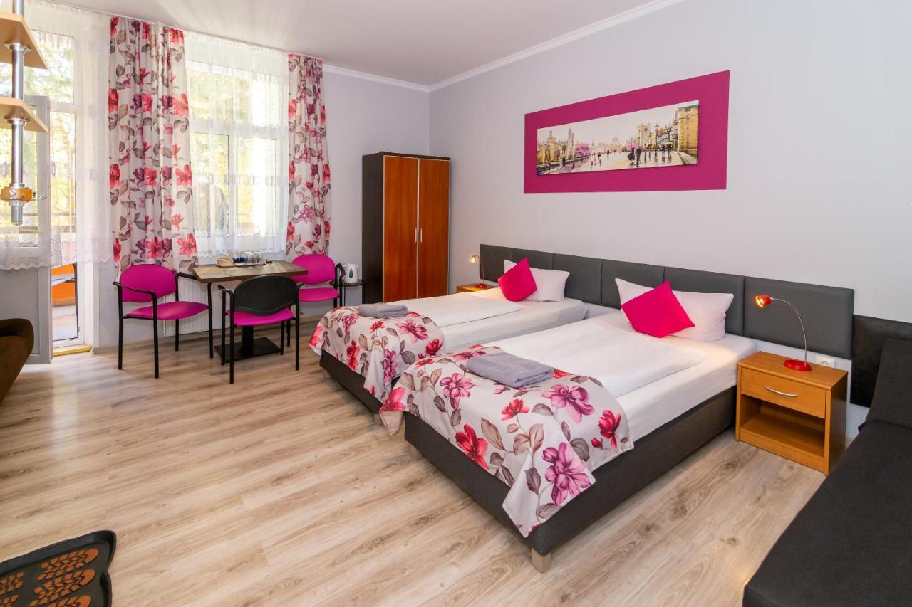 Willa Diament Kudowa-Zdrój Esterno foto