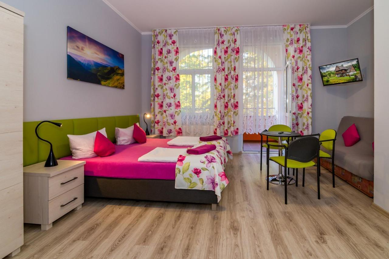 Willa Diament Kudowa-Zdrój Esterno foto